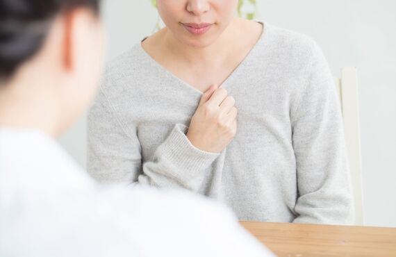 ５０代の人達も一緒に明るく楽しくすごしています。守口市　一般社団法人あさつゆ　就労継続支援Ｂ型事業所